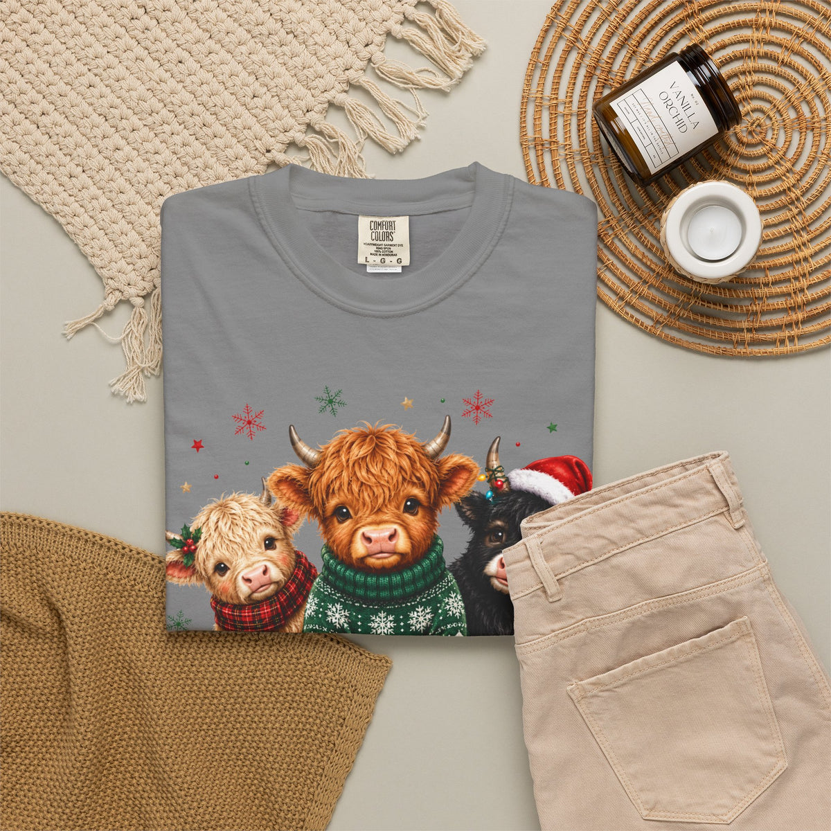 Christmas Highland Cattle Trio T-Shirt — Cute Cow Holiday Tee