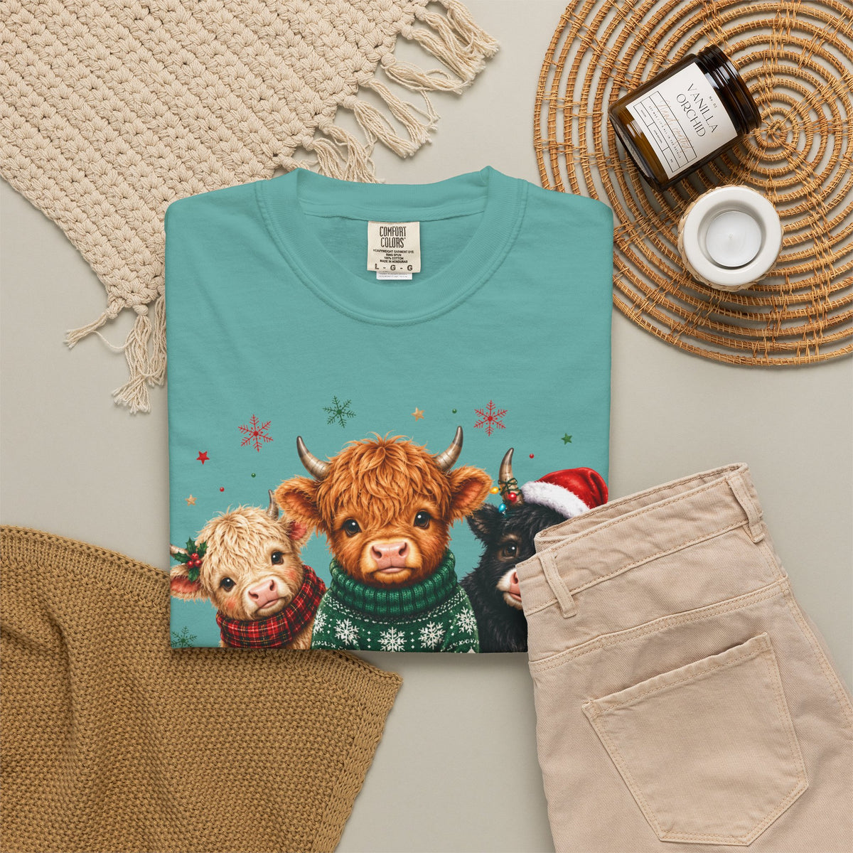 Christmas Highland Cattle Trio T-Shirt — Cute Cow Holiday Tee