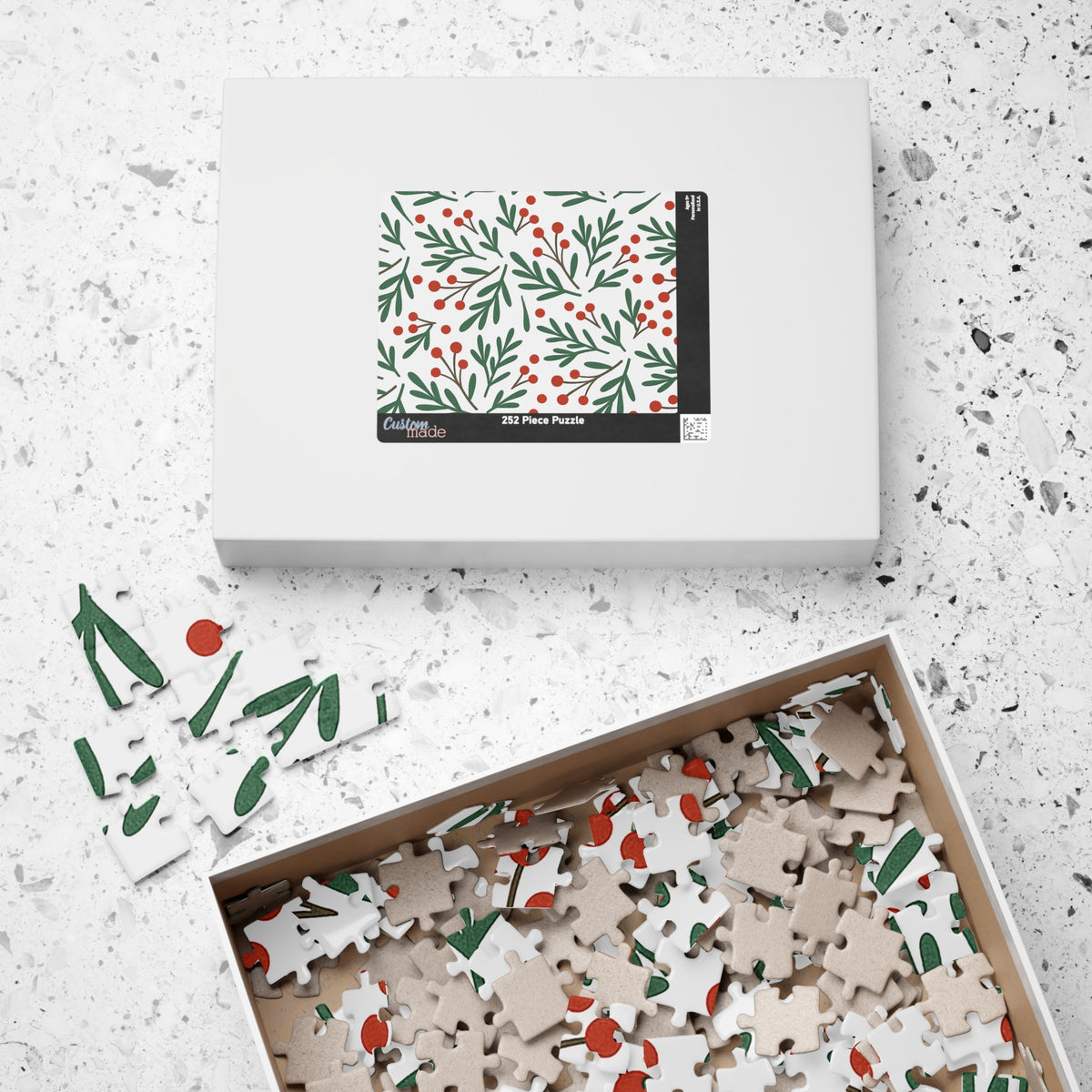 Holiday Berry Pattern Puzzle — Festive Botanical Jigsaw (110–1014 pcs)