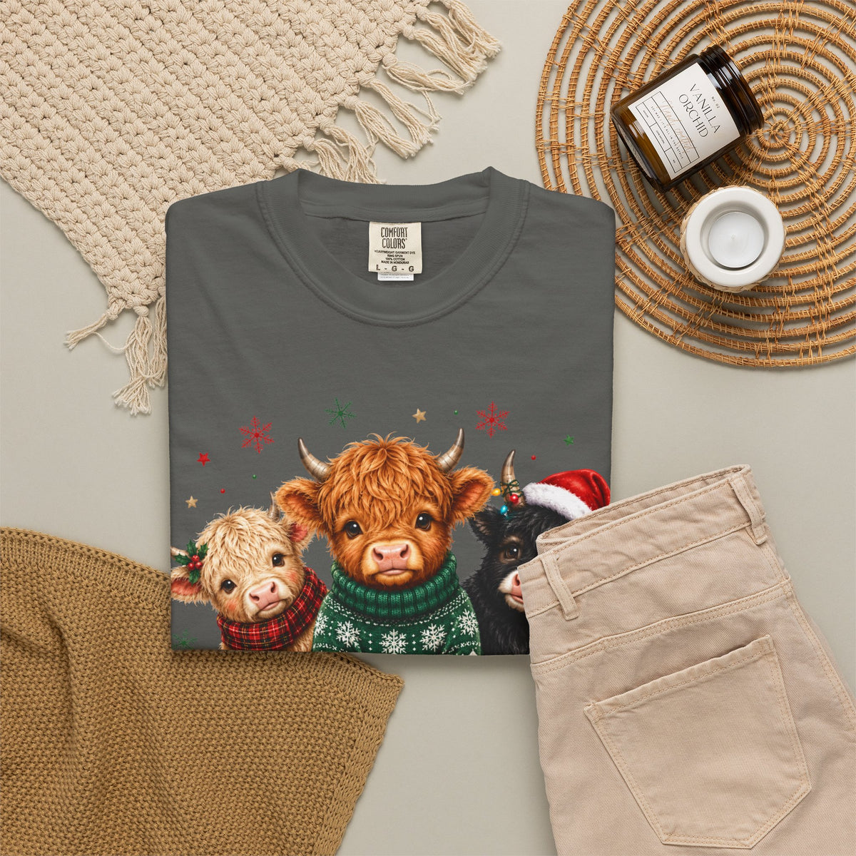 Christmas Highland Cattle Trio T-Shirt — Cute Cow Holiday Tee
